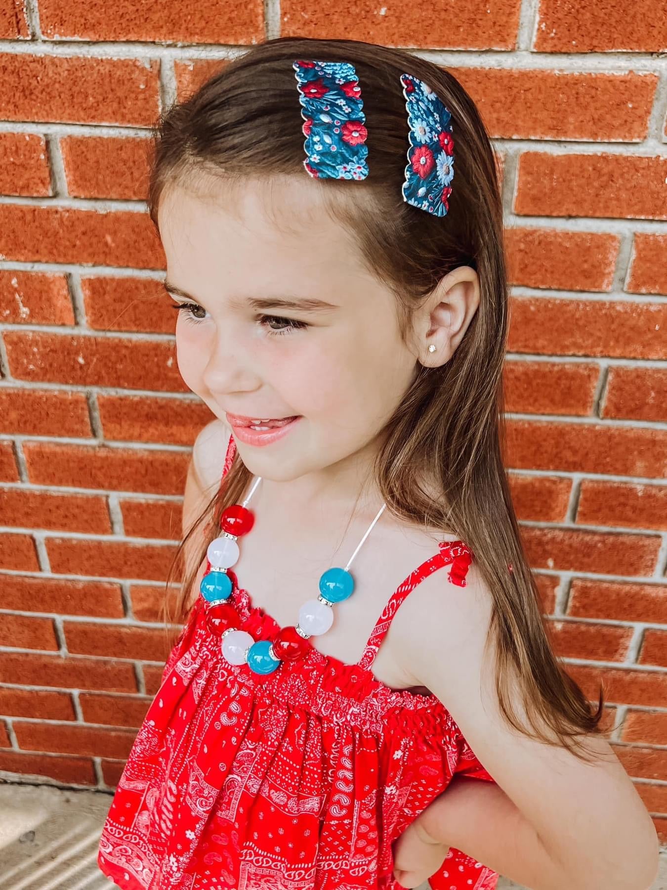 RW&B floral snap clip