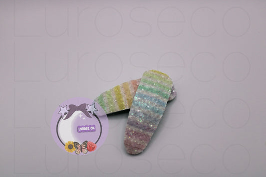 Tear drop rainbow stripes snap clip