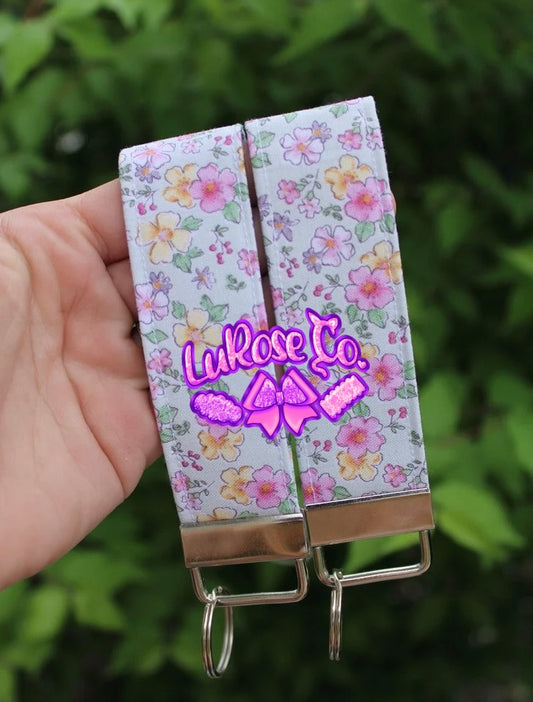 sweet bloom 5inL keyfob