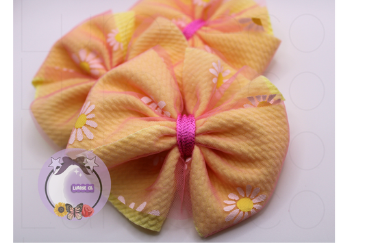 Layered Daisy tulle pinwheel bow